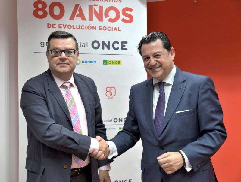 José Luis Martínez Donoso (Director General Fundación ONCE) y Manuel Pinardo Puerta ( Director General de Recursos Humanos El Corte Inglés)