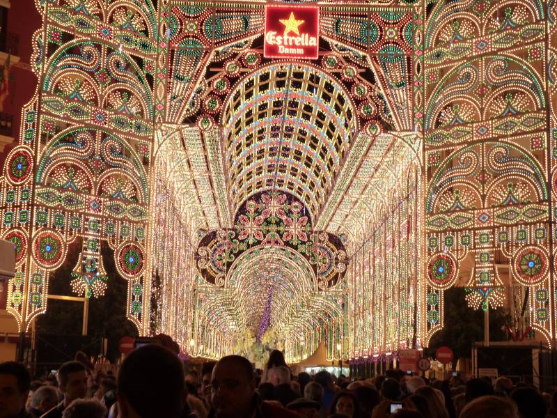 Todo sobre el encendido de luces de Fallas 2017