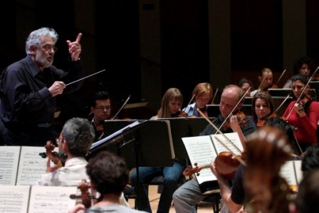 La Orquestra de la Comunitat Valenciana visita Alicante y Castellón con Plácido Domingo como director musical. FOTO: EPDA