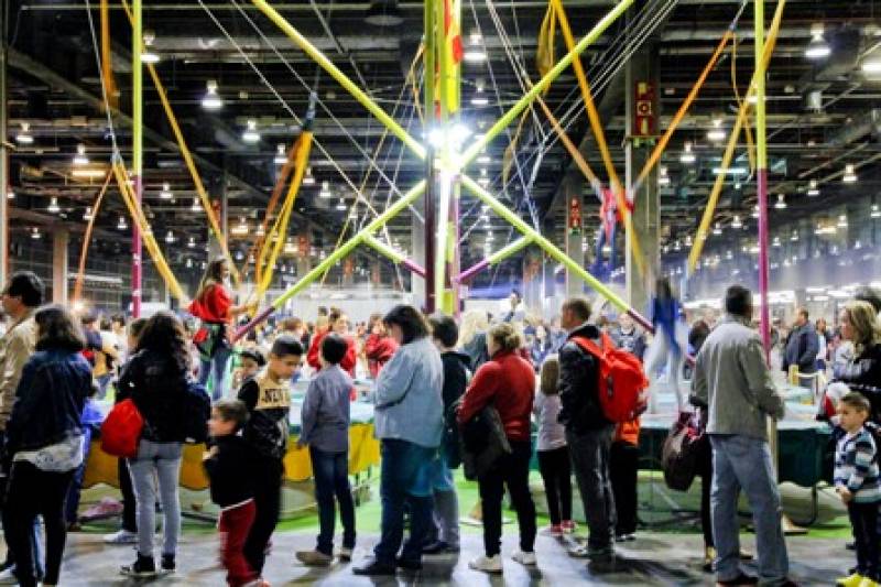 EXPOJOVE EXPOJOVE