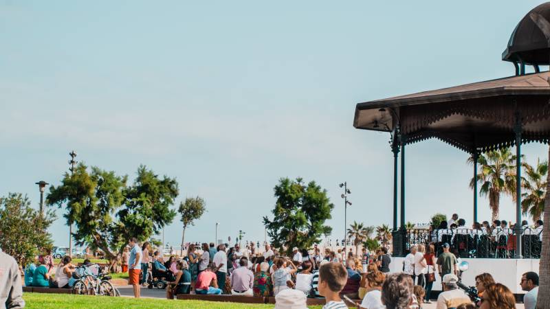 Concierto de bandas en la pérgola 